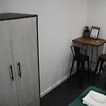 Cosy & Convenient In Apartment Bradford (West Yorkshire)