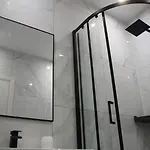 Cosy & Convenient In Apartamento *