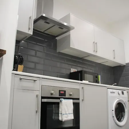 Cosy & Convenient In Apartamento *