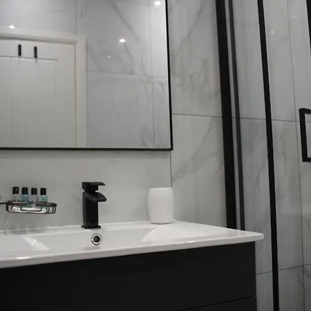 Διαμέρισμα Cosy & Convenient In Μπράντφορντ