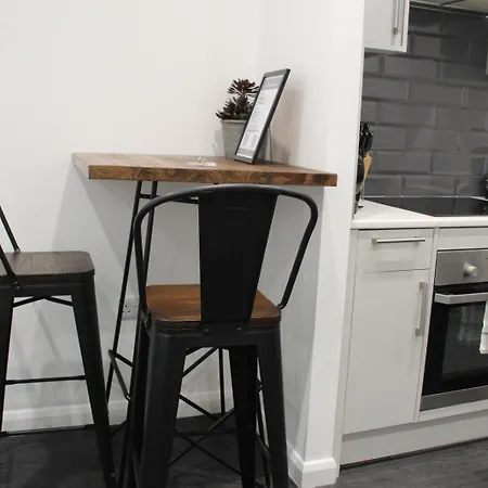 Cosy & Convenient In Διαμέρισμα *