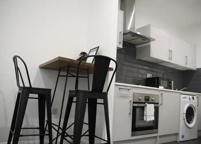 Cosy & Convenient In Apartment *